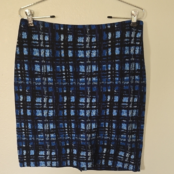 J. McLaughlin Blue Pencil Skirt Size 6 - Picture 1 of 6